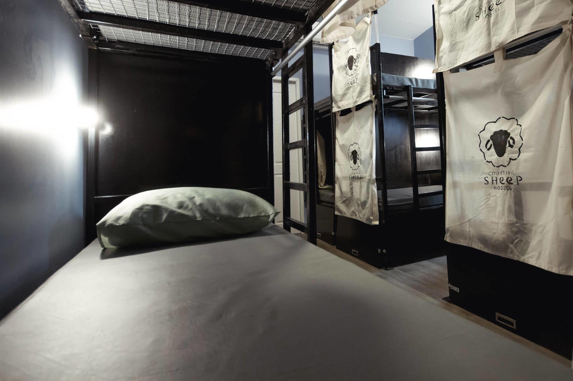 Counting Sheep Hostel Bangkok Extérieur photo